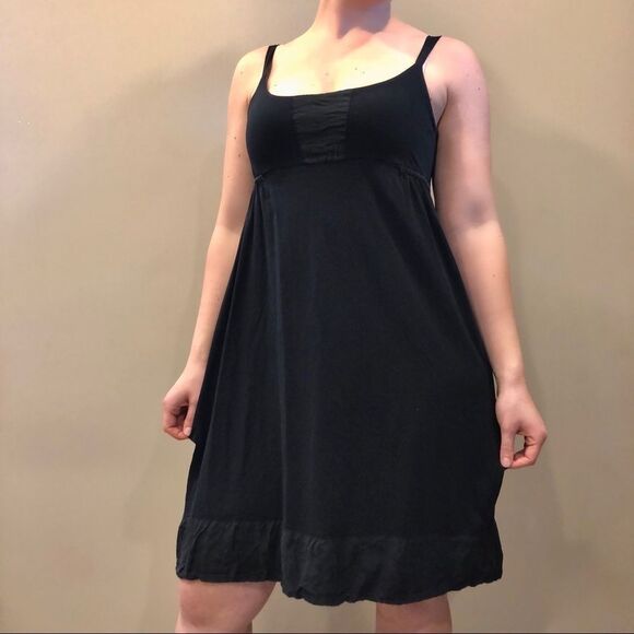 isda & co. - Sleeveless Black Scoop-neck Dress​​ - Picture 1 of 4